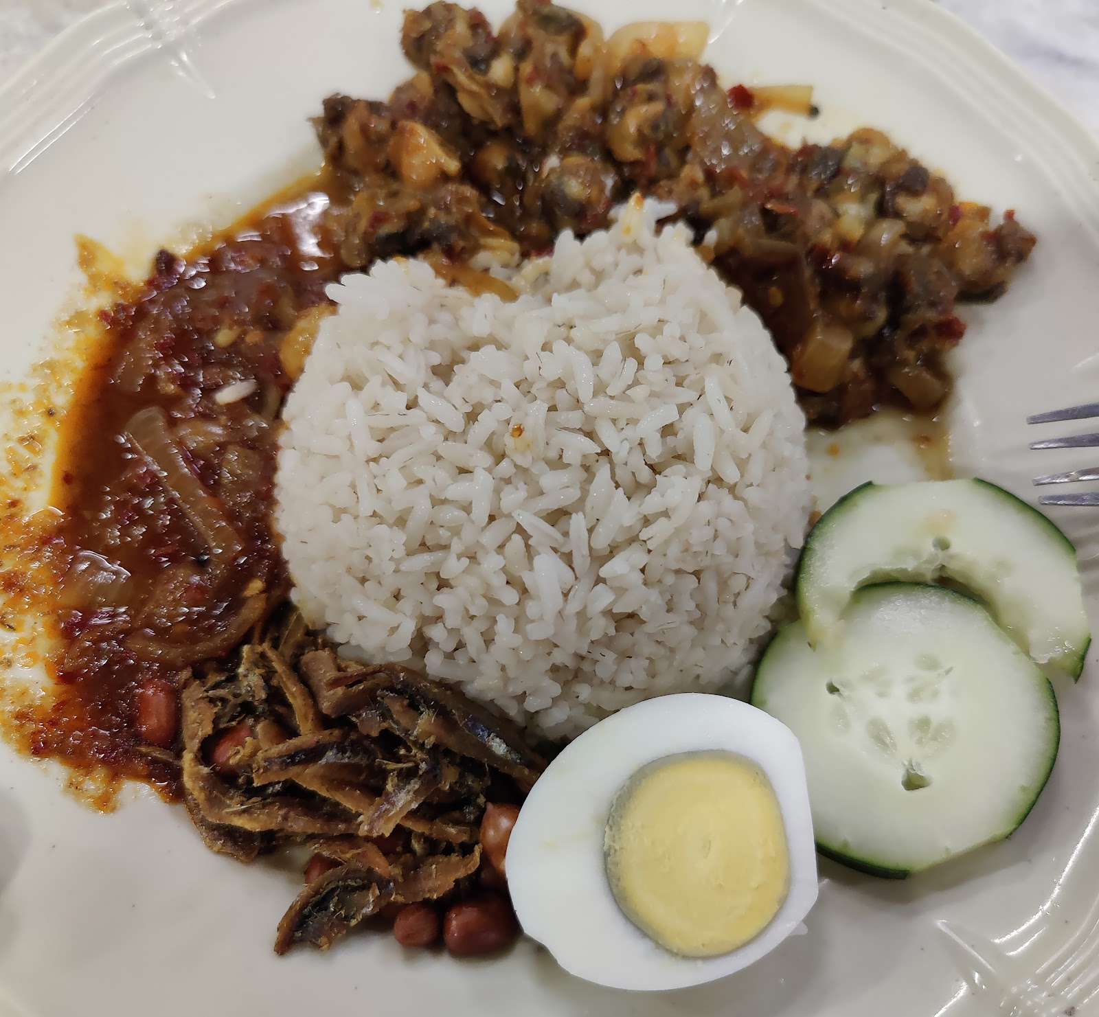 甲洞美食中心 7